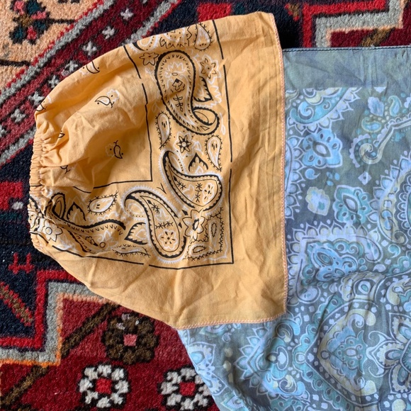 Psychic Outlaw Bandana Top - Picture 7 of 15